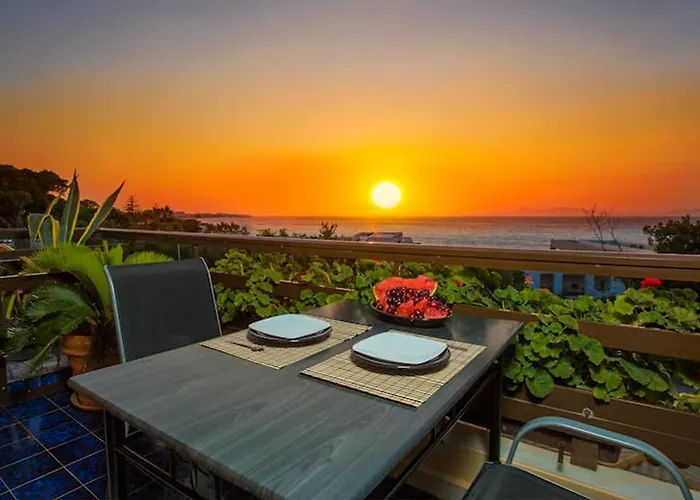 Sea View-sunset View Apartman *